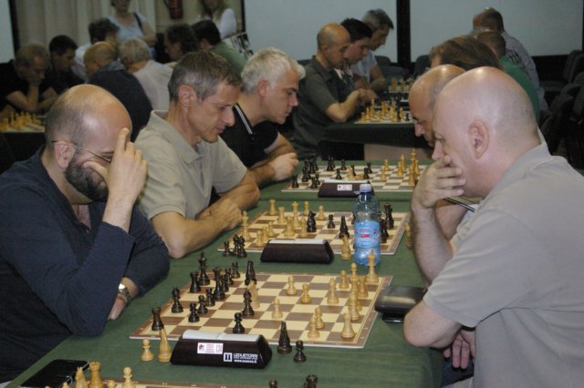 _06_16_007legnanocarrocciolampo.jpg